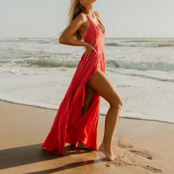 Free People Lille Maxi Dress | Rouge / Red | Size Medium | Flowy ~ Boho Halter - Picture 1 of 16